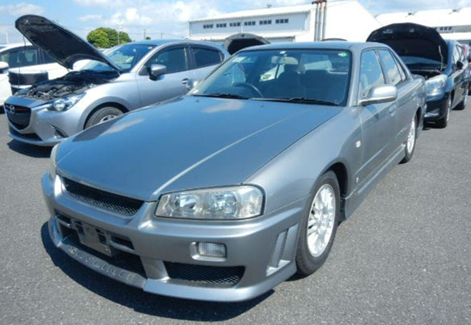 JSpec34 R34 at port in Yokohama Japan